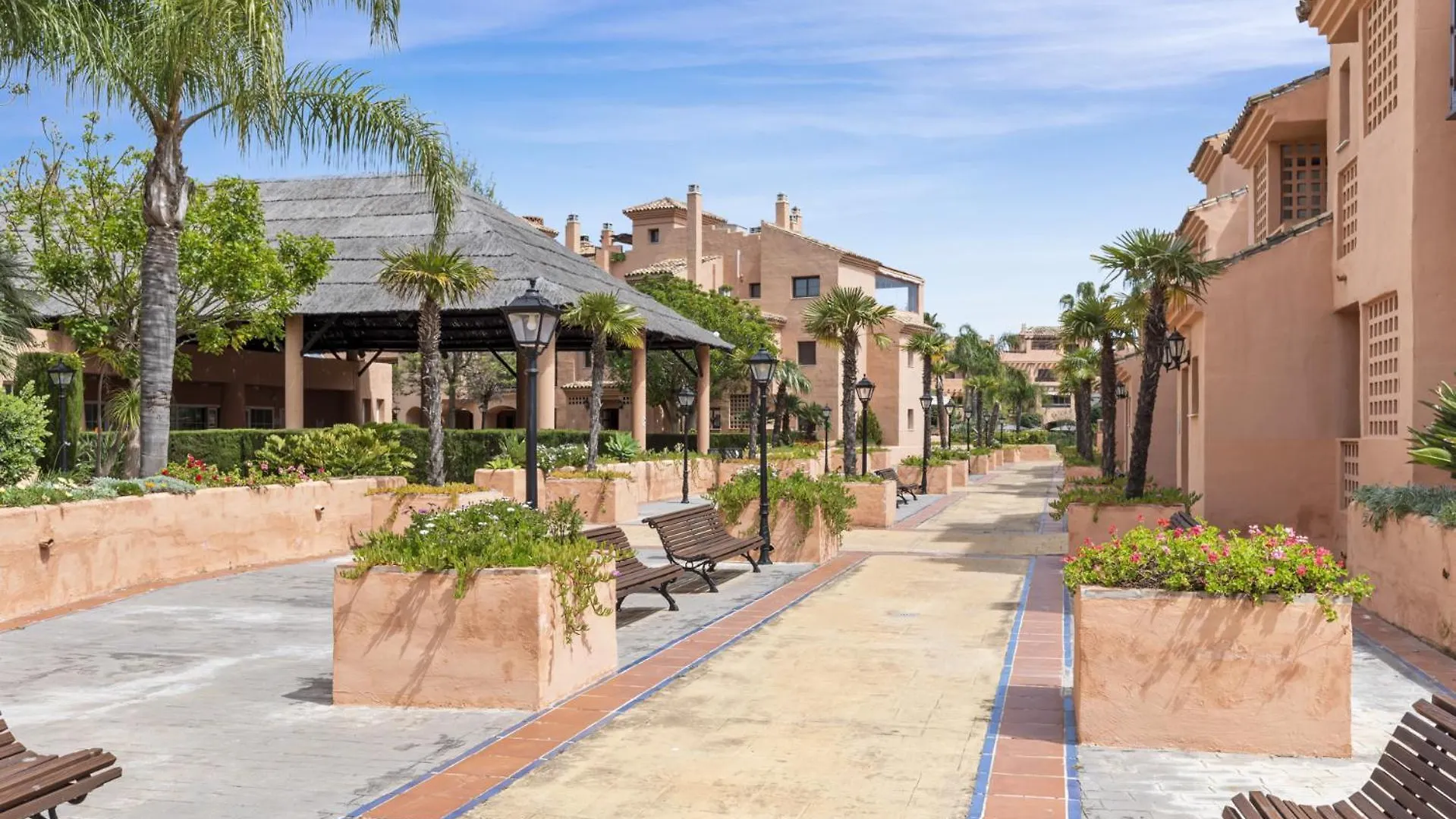 Hacienda Del Sol Apartment Estepona 0*,
