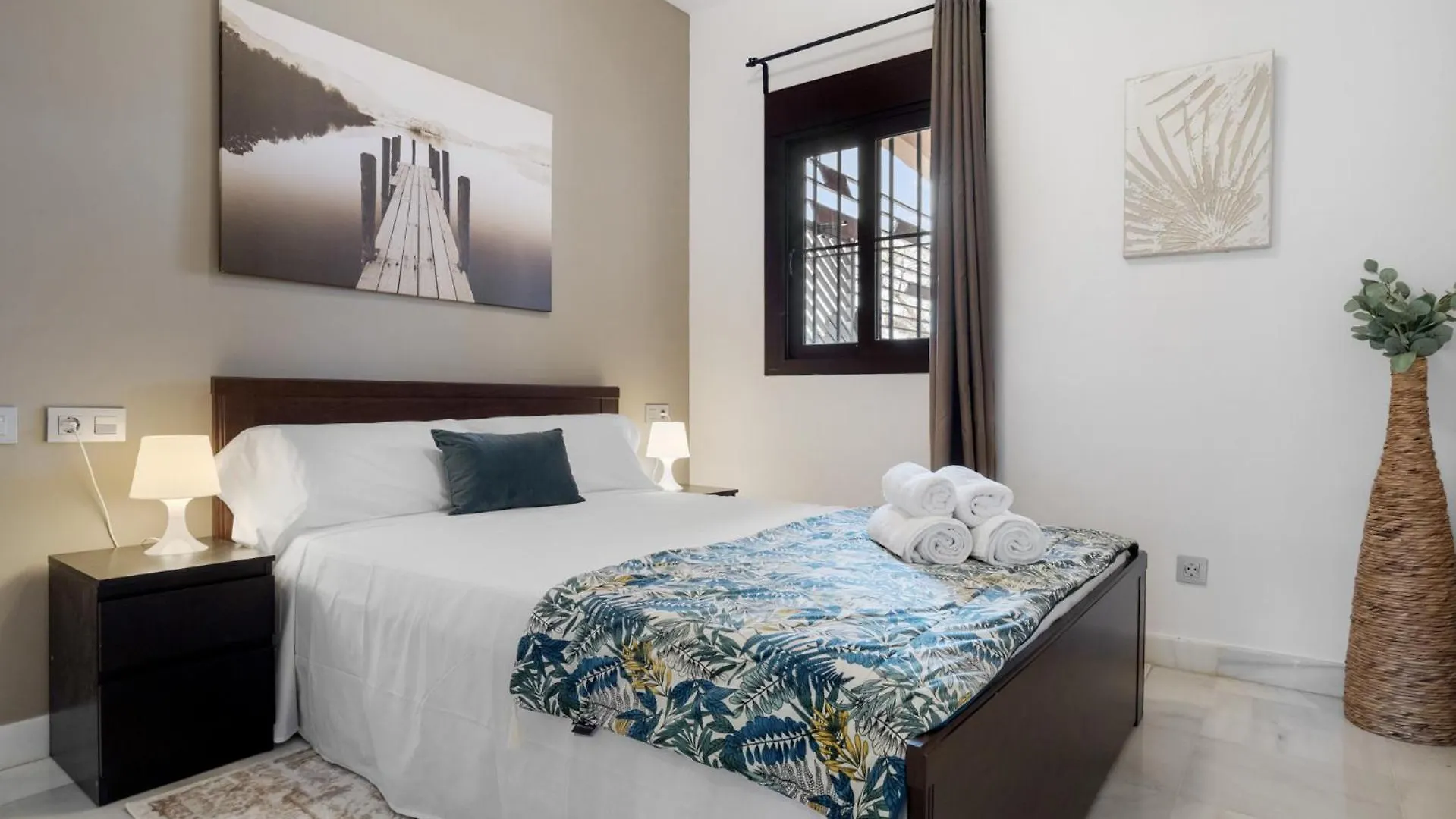 Hacienda Del Sol Apartment Estepona