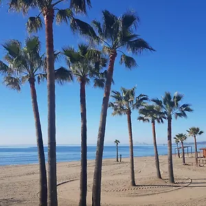 Apartamento Free Parking, 40 Meters From The Beach, Wi-fi, Ac, Estepona